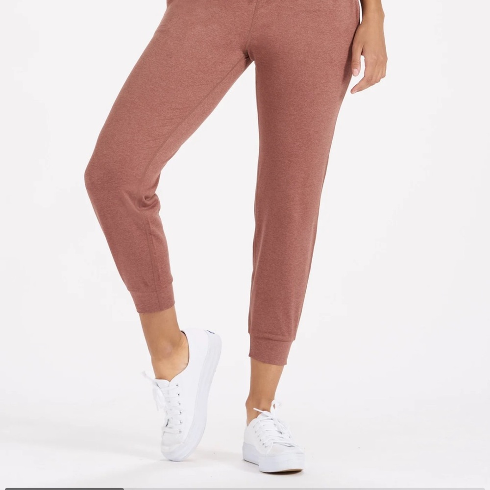 EUC Vuori Performance Jogger in Terracotta Heather